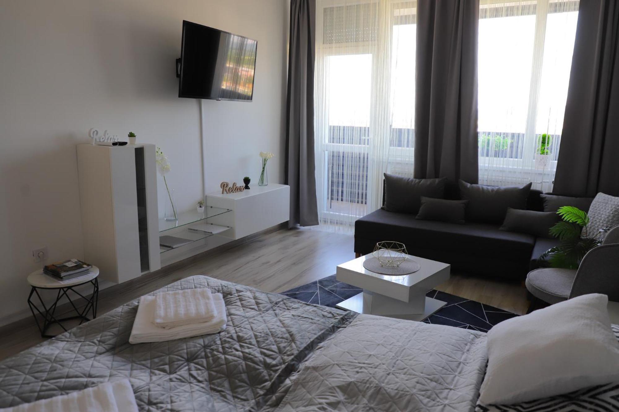 Ueveghid Apartman Sátoraljaújhely Buitenkant foto
