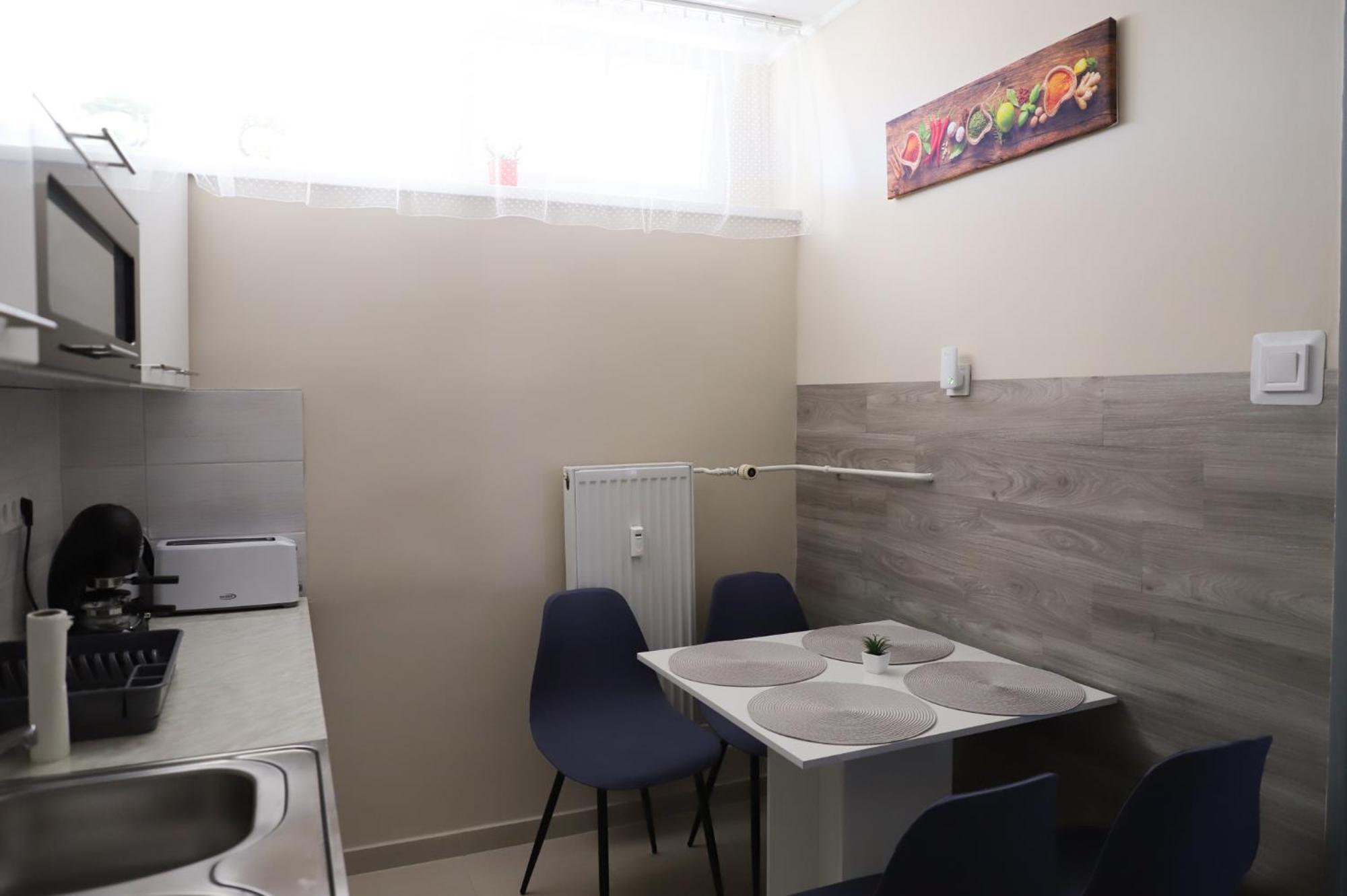 Ueveghid Apartman Sátoraljaújhely Buitenkant foto